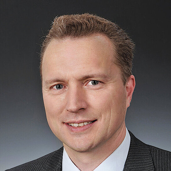 Carsten Jordt is responsible for the Machine Modifications Area in Services Segment Product Management
