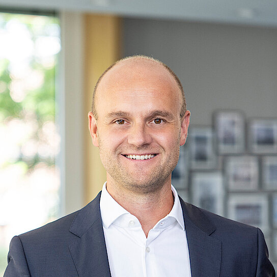 Stefan Hofmann is responsible for Finance, Controlling and IT Management